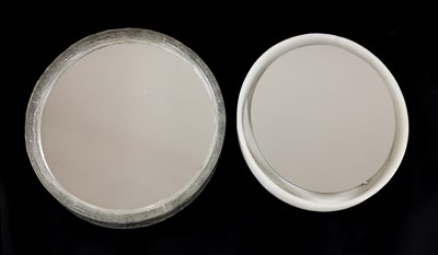 Lot 406 - A circular glass wall mirror