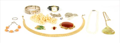 Lot 93 - A quantity of jewellery
