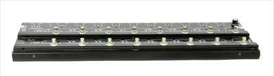 Lot 585 - A Gig Rig Pro 14 effects loop guitar pedal board