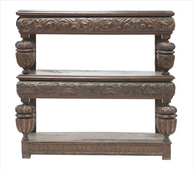 Lot 622 - An oak three-tier buffet
