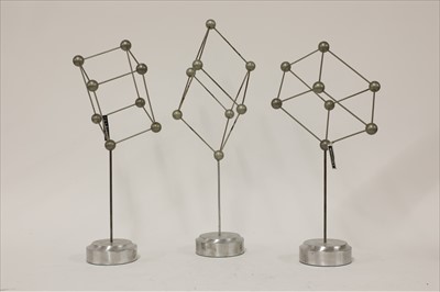 Lot 368 - MOLECULAR STRUCTURES