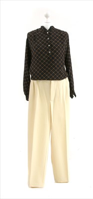 Lot 1064 - A pair of Pierre Balmain black trousers