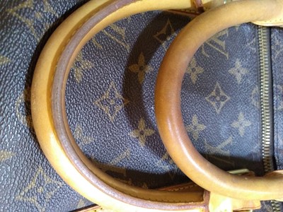 Lot 430 - A Louis Vuitton monogrammed canvas Keepall 50 holdall