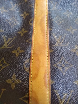 Lot 430 - A Louis Vuitton monogrammed canvas Keepall 50 holdall