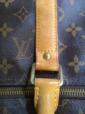 Lot 430 - A Louis Vuitton monogrammed canvas Keepall 50 holdall