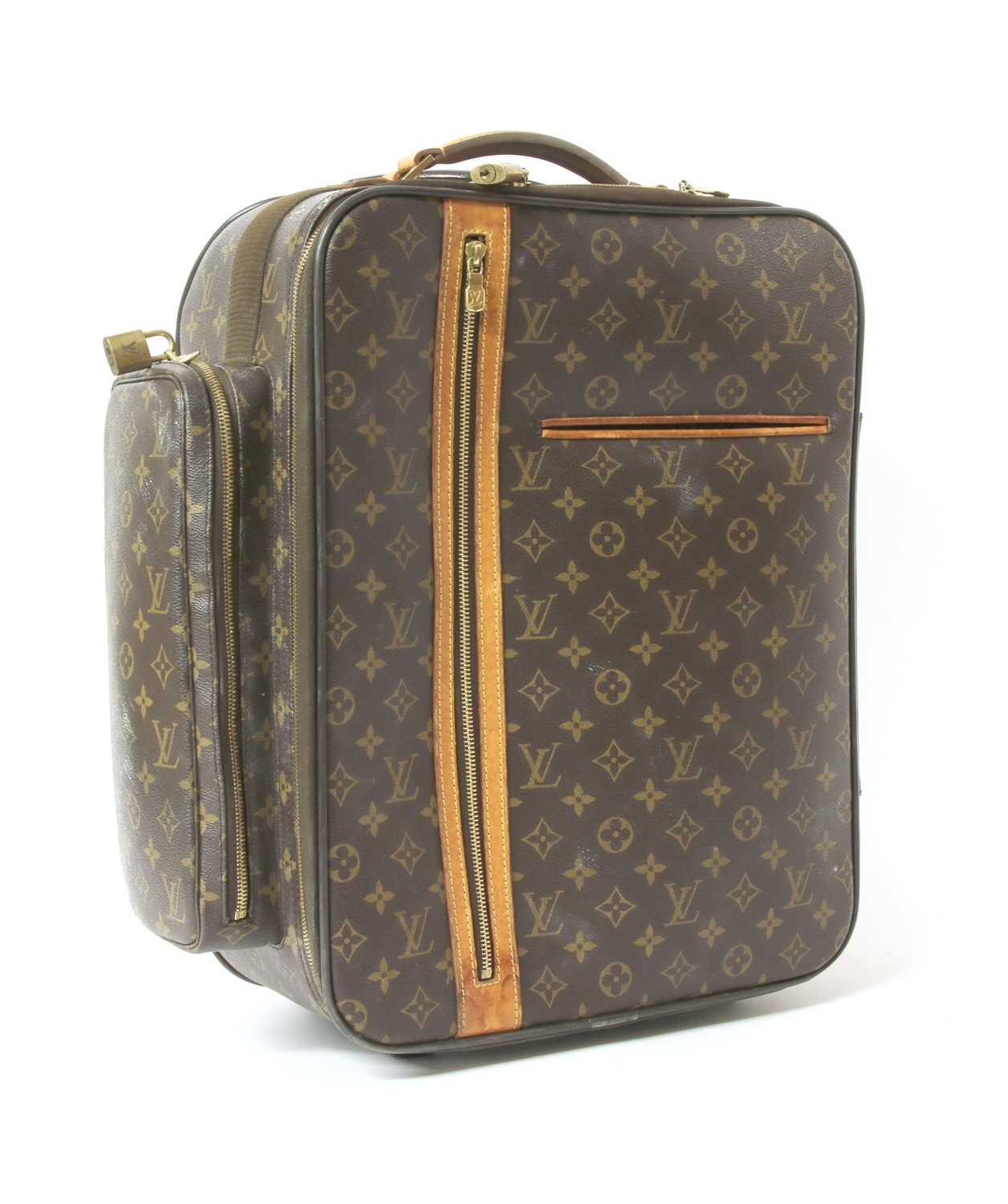 Lot 431 - A Louis Vuitton monogrammed canvas cabin bag