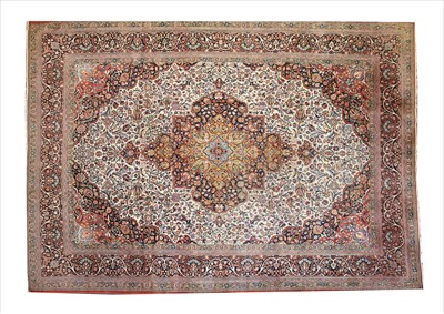 Lot 851 - A fine Persian Kashan carpet