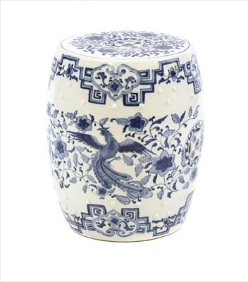 Lot 402 - A Chinese blue and white porcelain garden seat