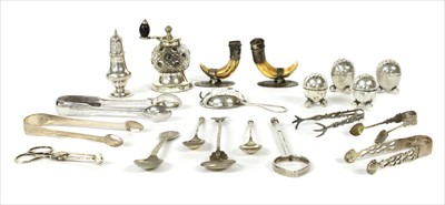 Lot 66 - A collection of silver