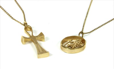 Lot 24 - A gold ankh cross