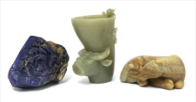Lot 195 - Three Chinese carvings