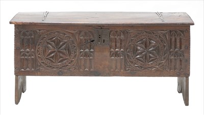 Lot 631 - An oak coffer