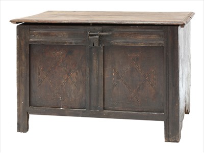 Lot 619 - An oak two-panelled coffer