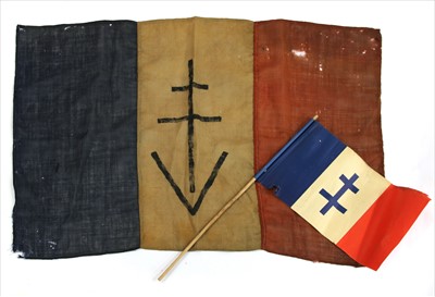 Lot 159 - A WWII original free French FFI resistance linen flag