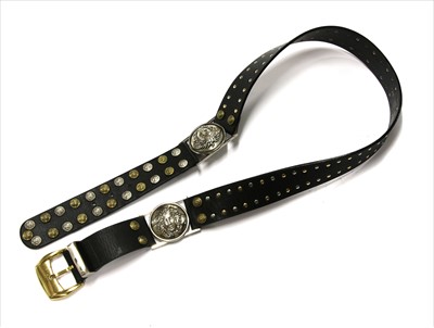 Lot 1139 - A Versace black medusa belt