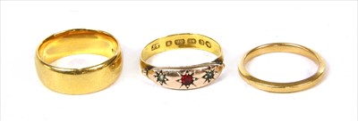 Lot 25 - Two 22ct gold wedding rings