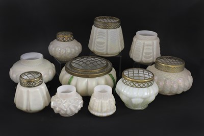 Lot 87 - A large collection of Kralik pearlescent glass rose bowls