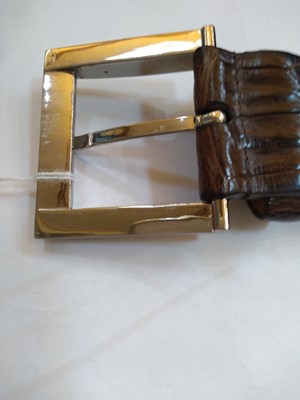 Lot 1141 - A Pickett of London gentleman's brown hornback crocodile belt