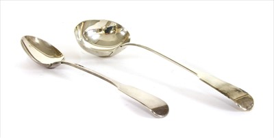 Lot 153 - A George III fiddle pattern ladle