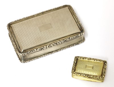 Lot 80 - A William IV silver snuff box