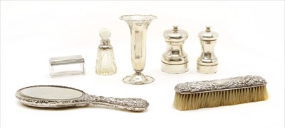 Lot 48 - A collection of silver items