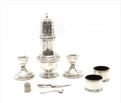 Lot 70 - A collection of silver items