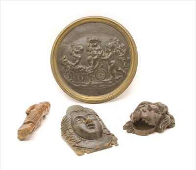 Lot 416 - A carved walnut lion mask