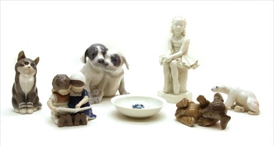 Lot 414 - A group of Royal Copenhagen figures