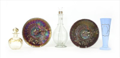 Lot 275 - Glass items