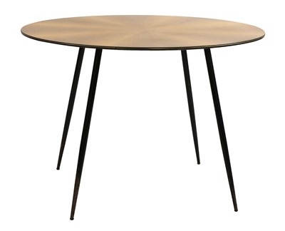 Lot 133 - A maple dining table
