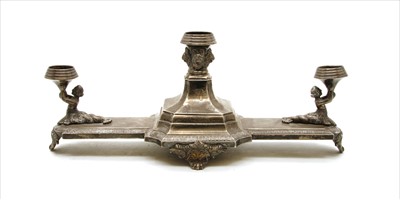 Lot 176 - A silver table centre