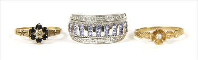 Lot 48 - Three 9ct gold rings