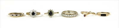 Lot 61 - Six gold rings