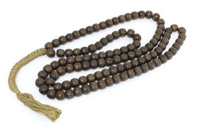 Lot 222 - A string of Chinese wooden beads