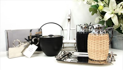 Lot 1203 - A collection of luxury items