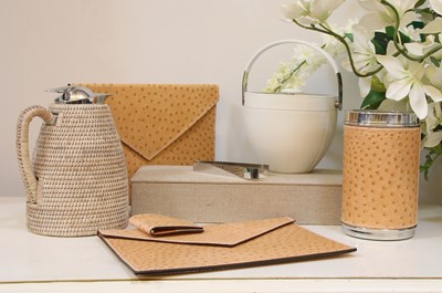 Lot 1197 - A collection of luxury items