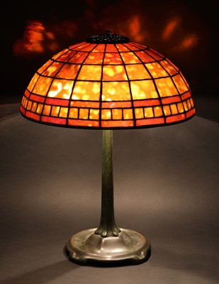 Lot 442 - A Tiffany Studios' table lamp