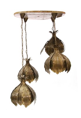 Lot 263 - A four-pendant 'onion' ceiling light