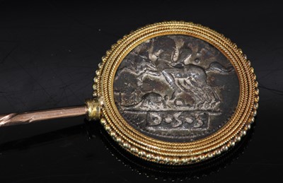 Lot 41 - A gold-mounted Roman coin