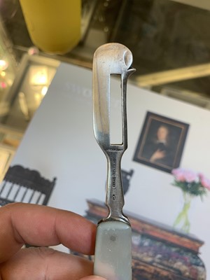 Lot 23 - Three silver and mother-of-pearl combination folding fruit knives