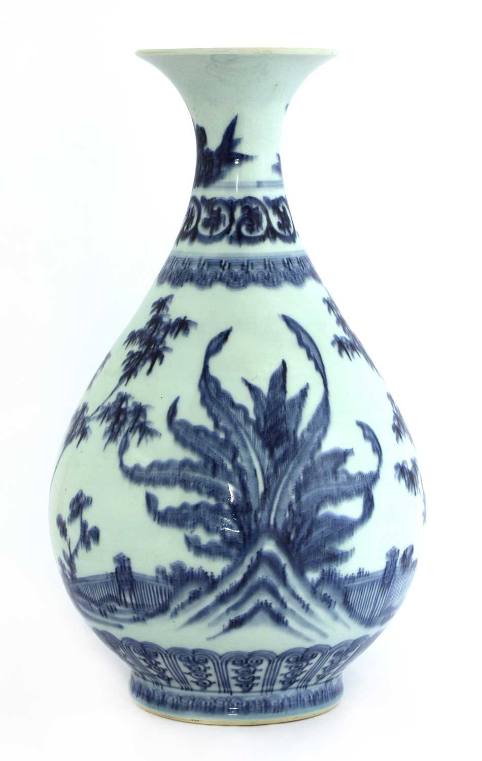 Lot 13 - A Chinese blue and white yuhuchun vase