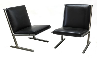Lot 274 - A pair of side chairs