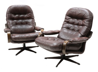 Lot 396 - A pair of bentwood armchairs