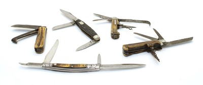 Lot 220 - Five various folding pocket knives