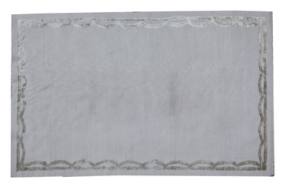Lot 430 - A 'Stellarsbrook' silk rug