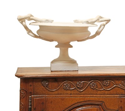 Lot 149 - A pair of cast iron urns