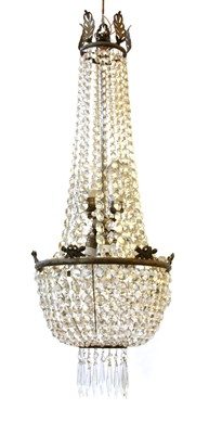 Lot 302 - A hanging drop chandelier