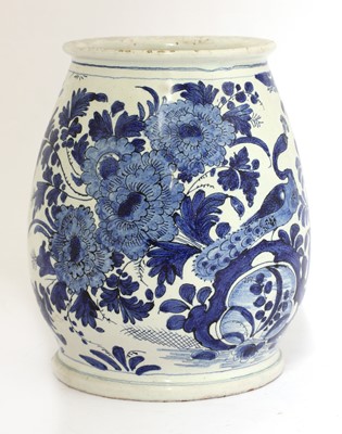 Lot 88 - A delft drug jar