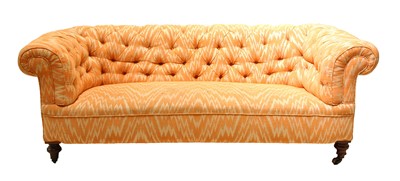 Lot 826 - A Chesterfield settee