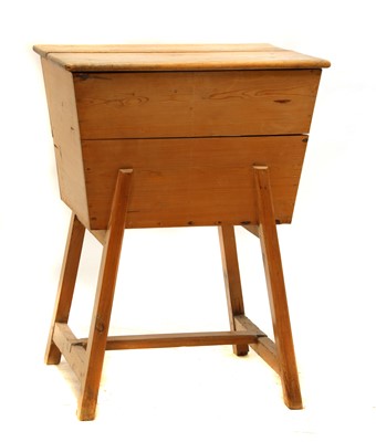 Lot 875 - A pine dough bin